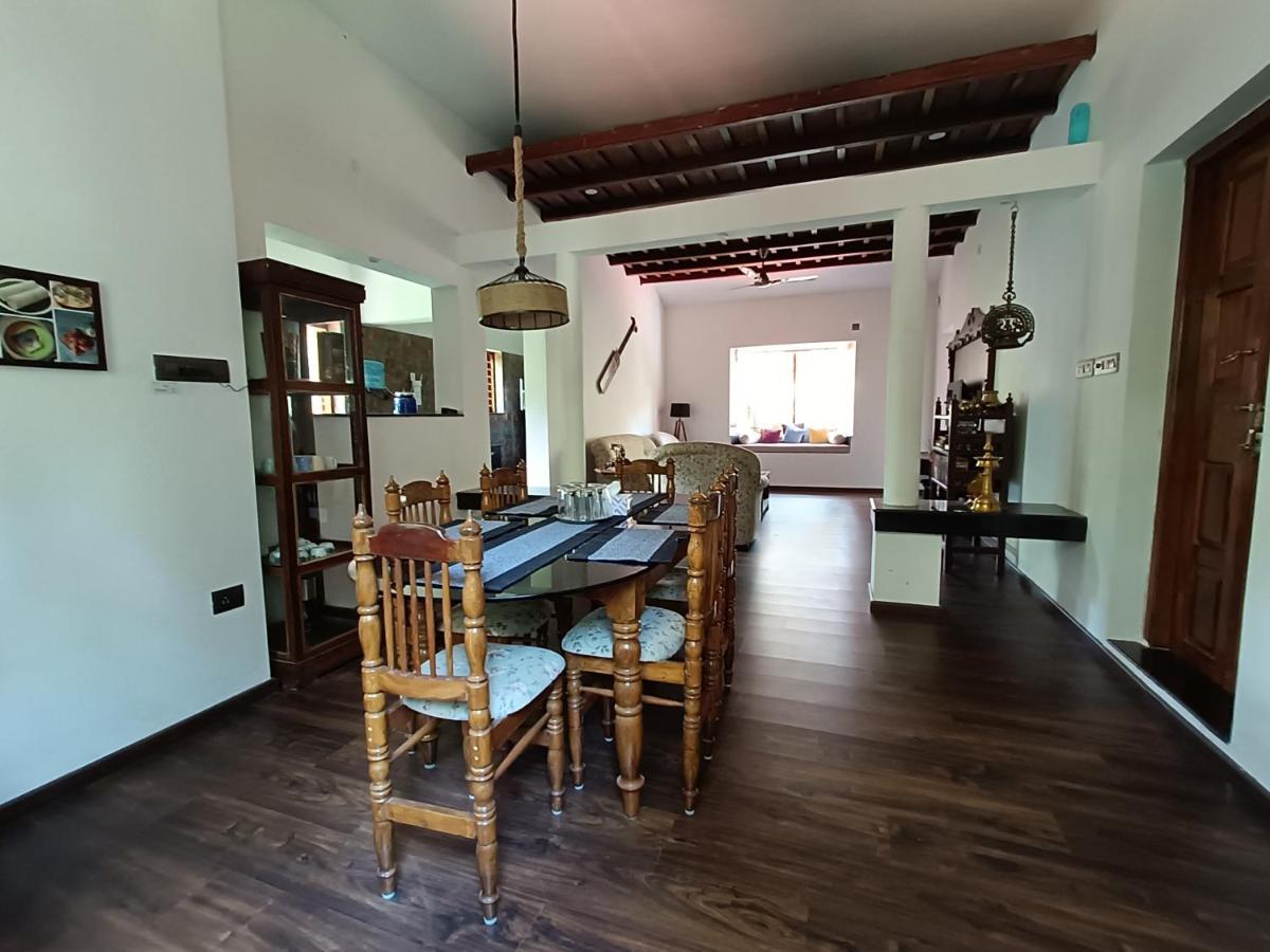 Anandam Stays - Premium 3Bhk Plush Homestay, Vaikom Near Kumarakom Zewnętrze zdjęcie