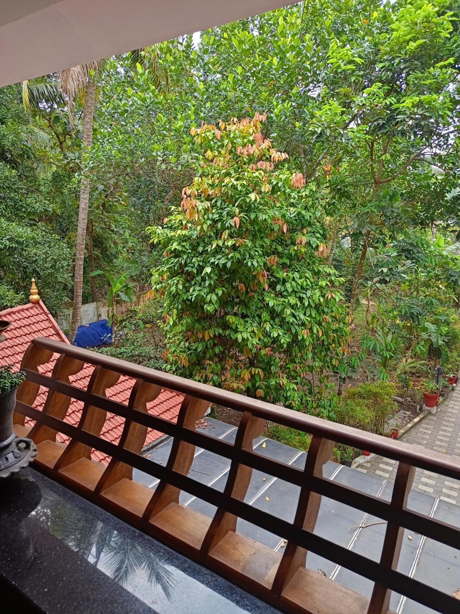 Anandam Stays - Premium 3Bhk Plush Homestay, Vaikom Near Kumarakom Zewnętrze zdjęcie